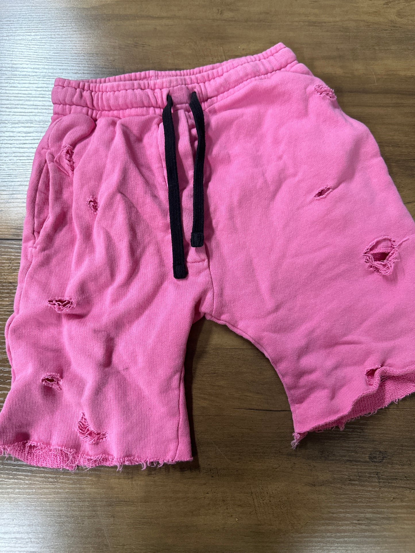 6/7 Nununu shorts