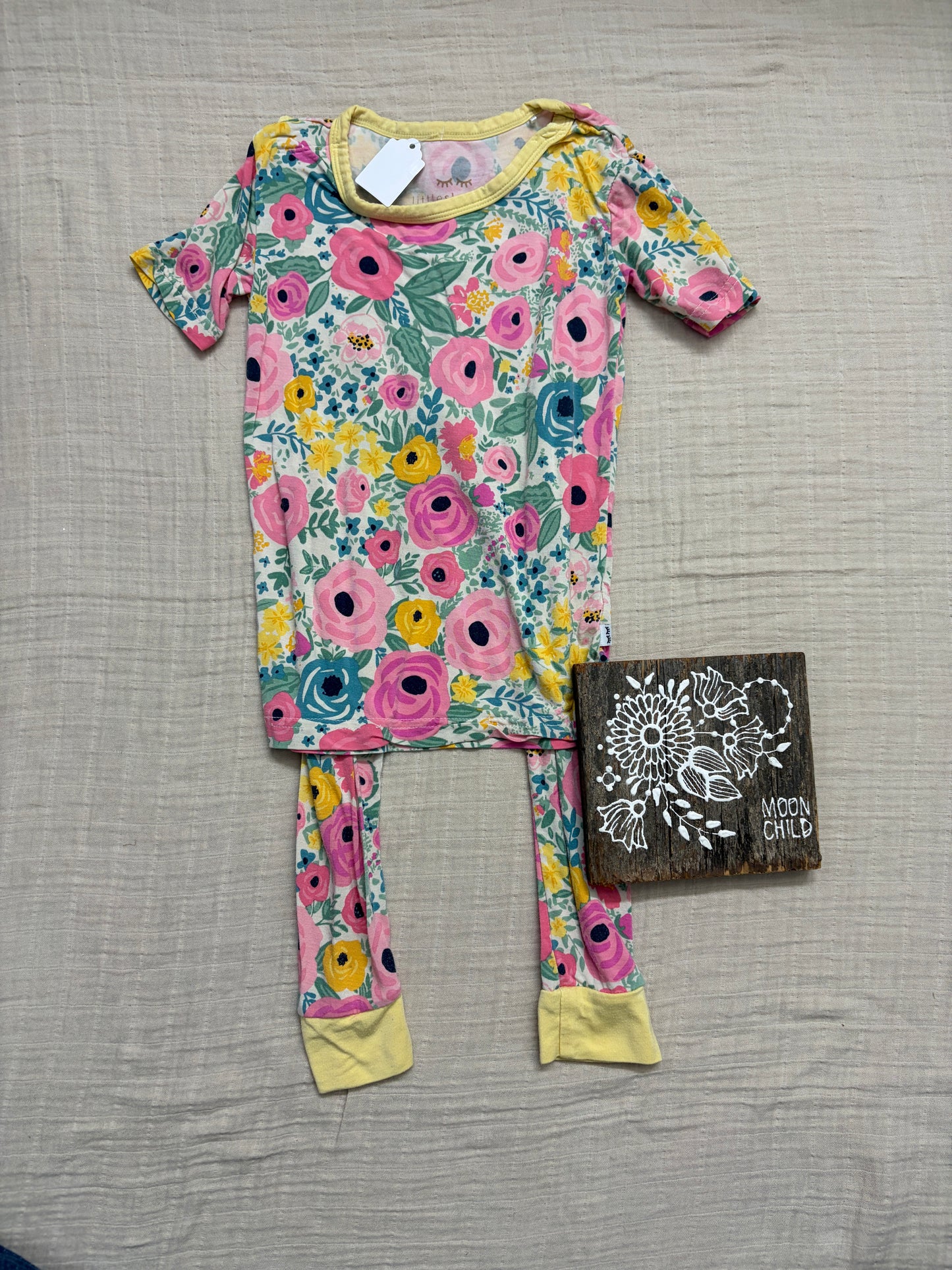 Retired HTF LS floral