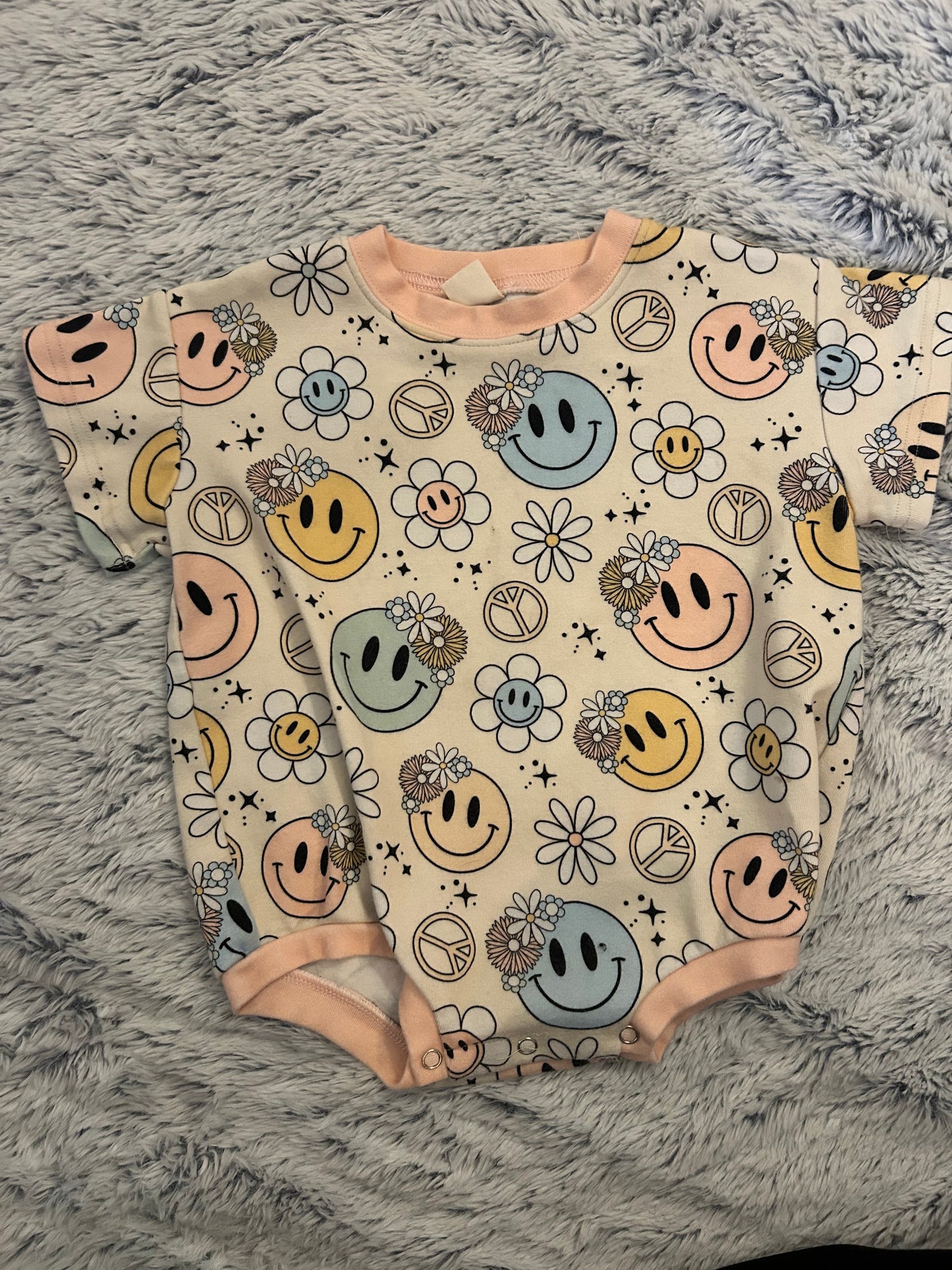 12-18m LPK Smiley Onesie