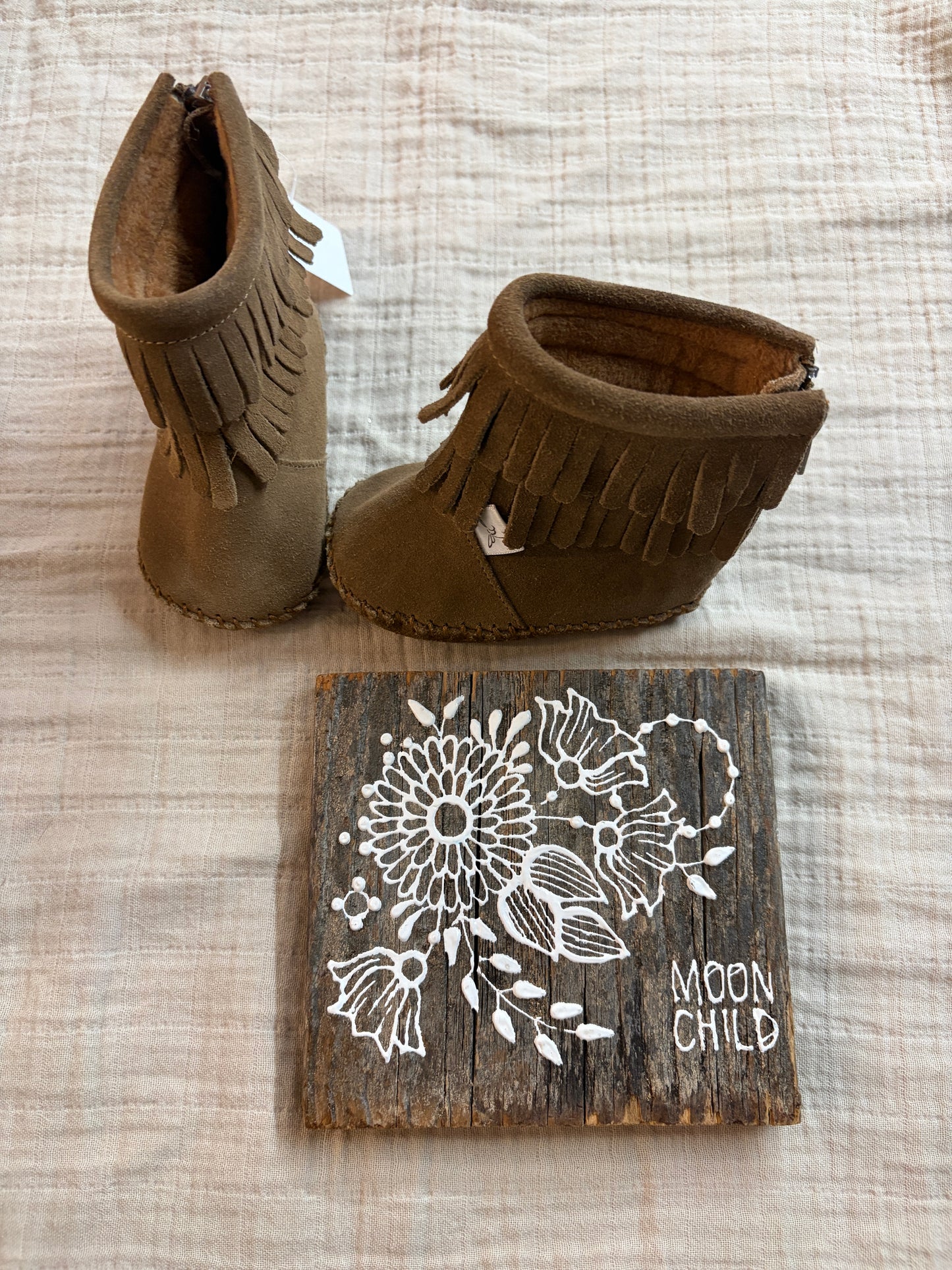 Little Love Bug baby moccasin size 12/18 month