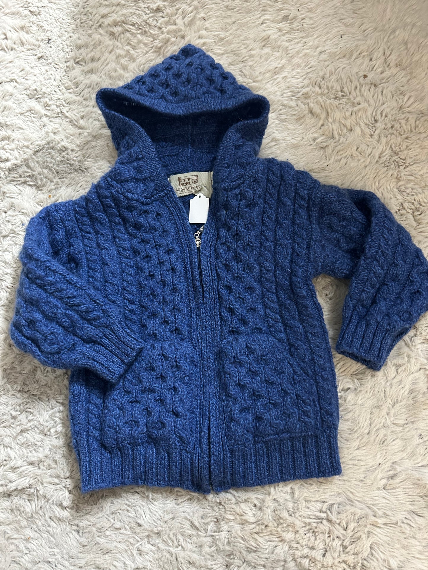 Aran Sweater Market 5/6